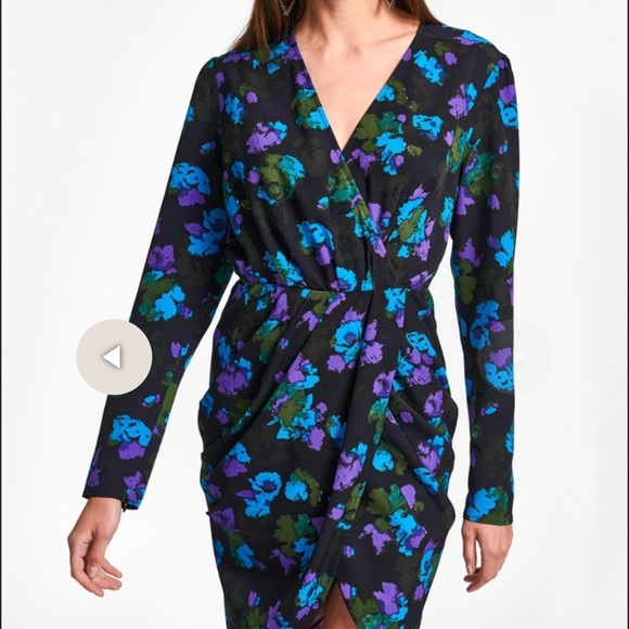 Essential Antwerp wizzie gatherer shirt dress - Picture 11 of 12